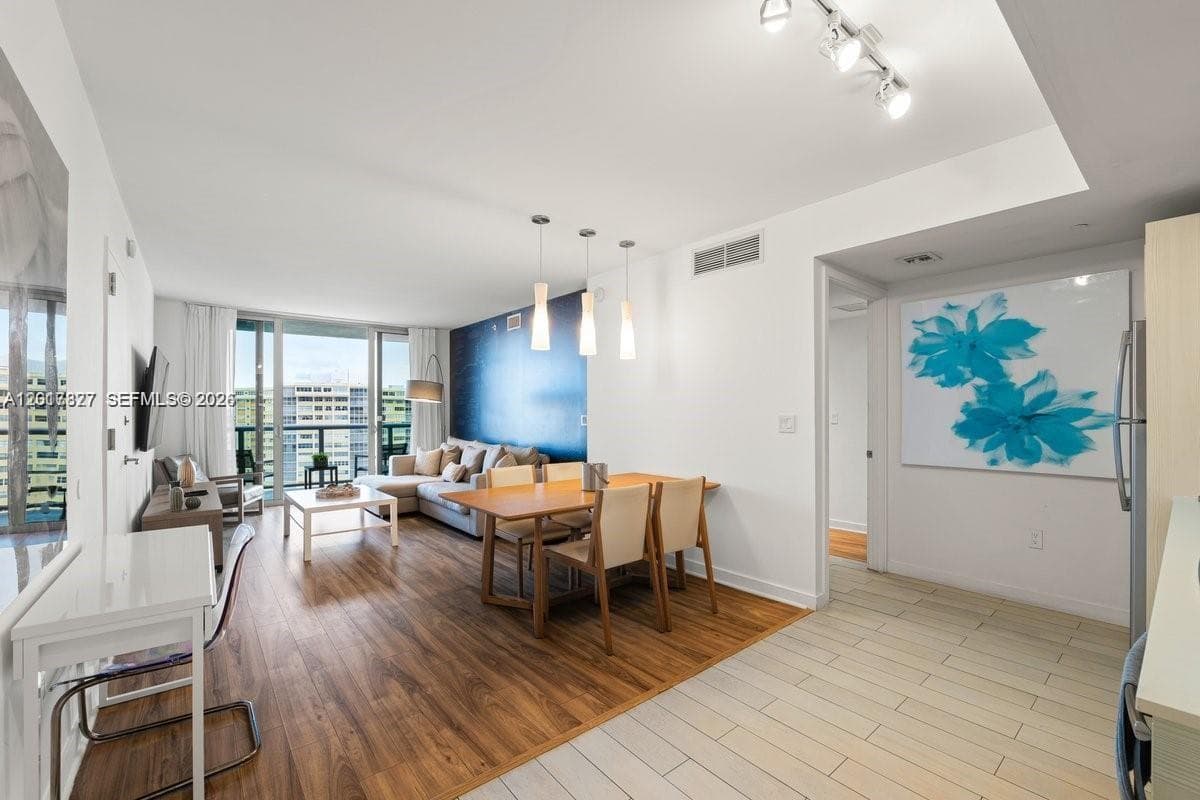 2602 E Hallandale Beach Blvd R1109 photo 6