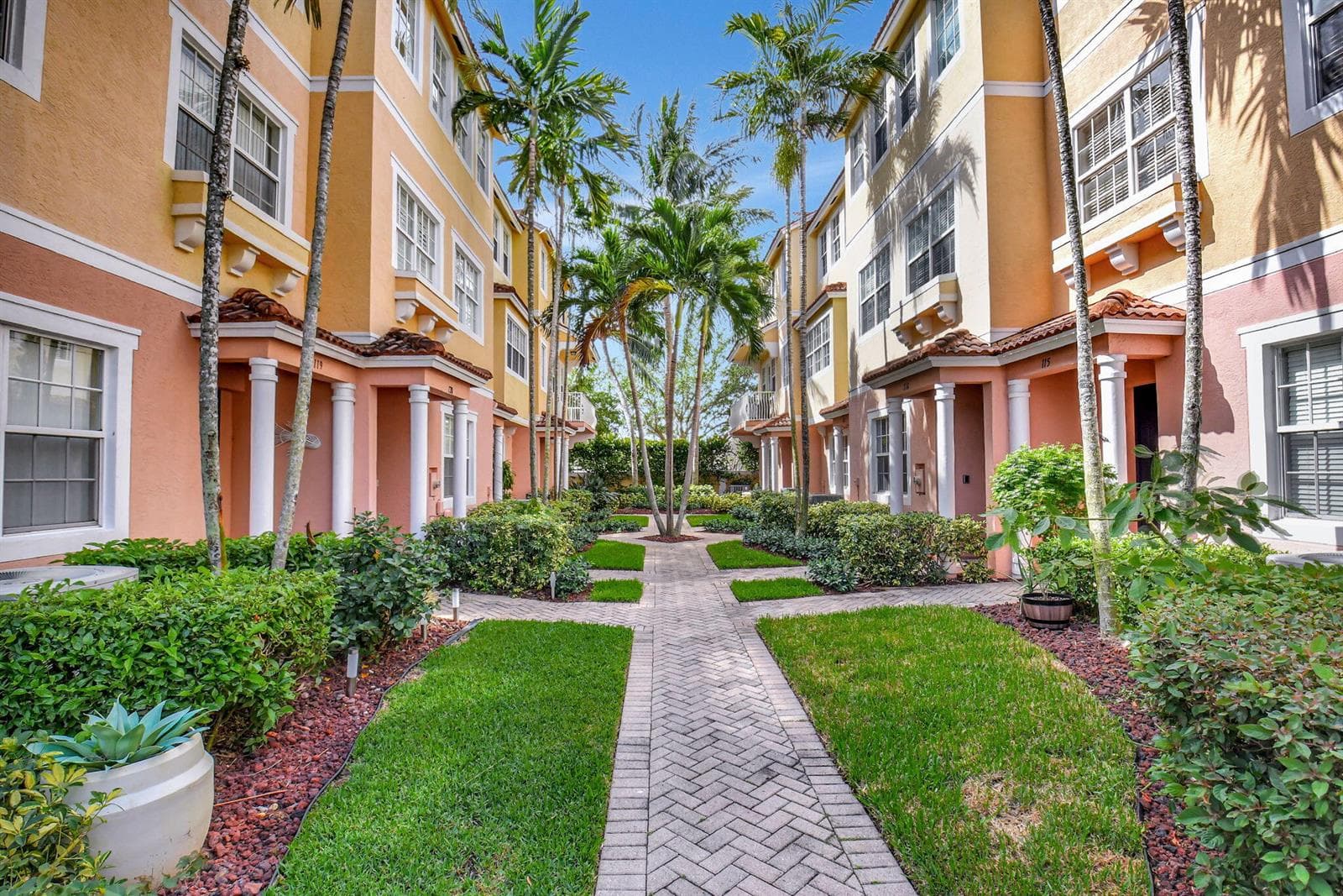 117 Harbors Way 2