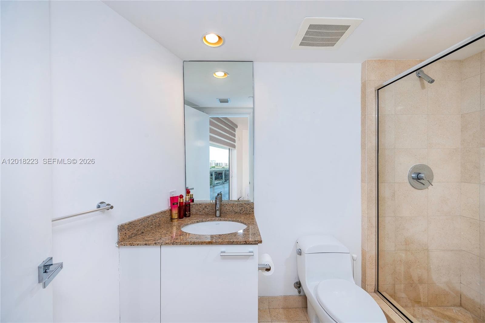 17201 Collins Ave 506 photo 25