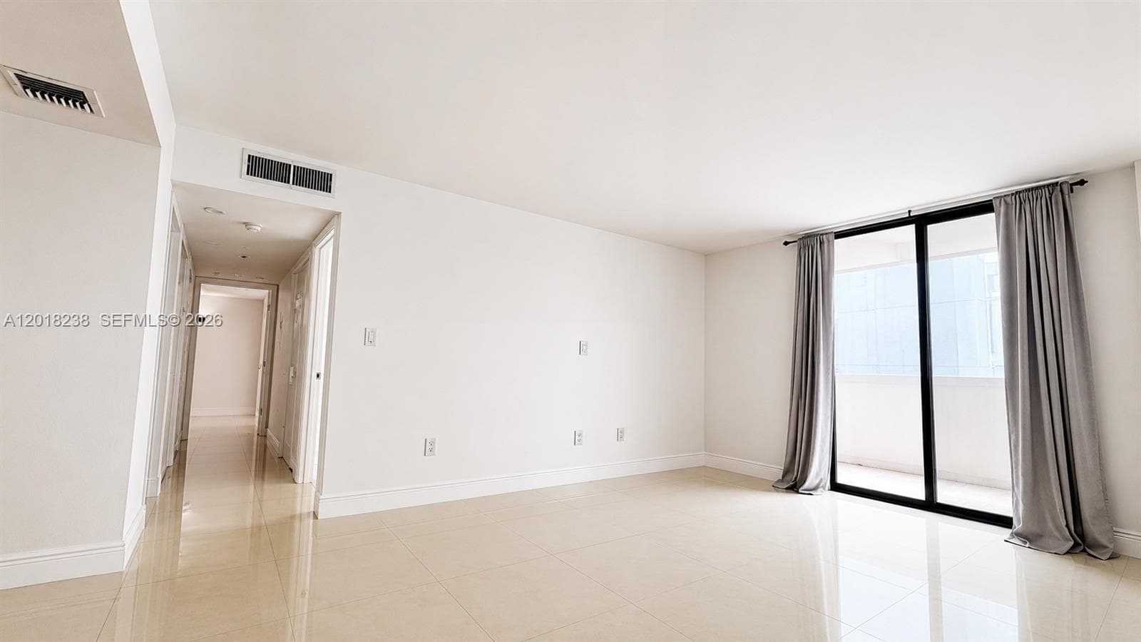 1621 Collins Ave 310 photo 13