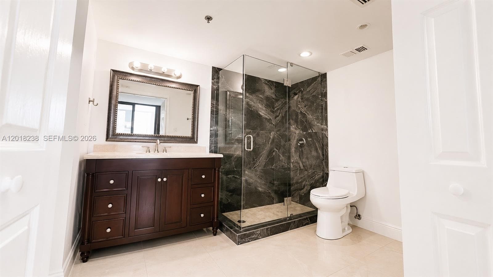 1621 Collins Ave 310 photo 22