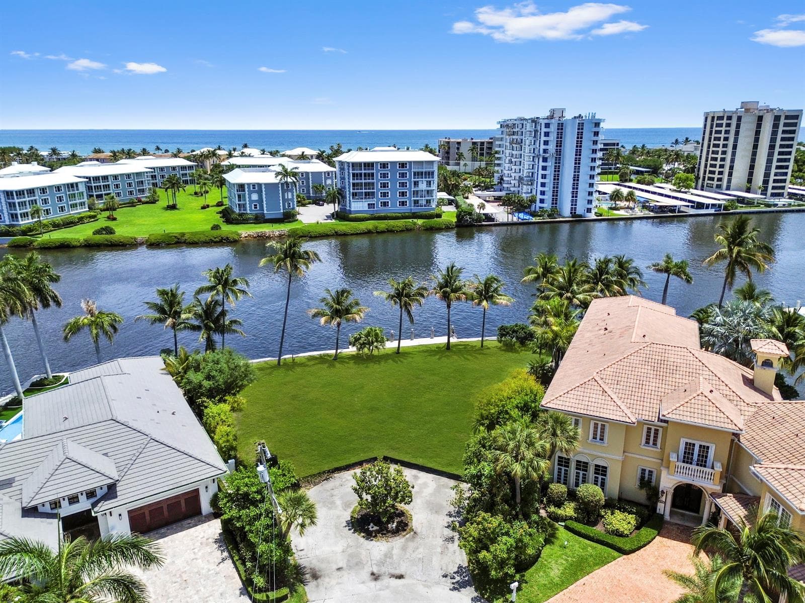 976 Banyan Drive 1