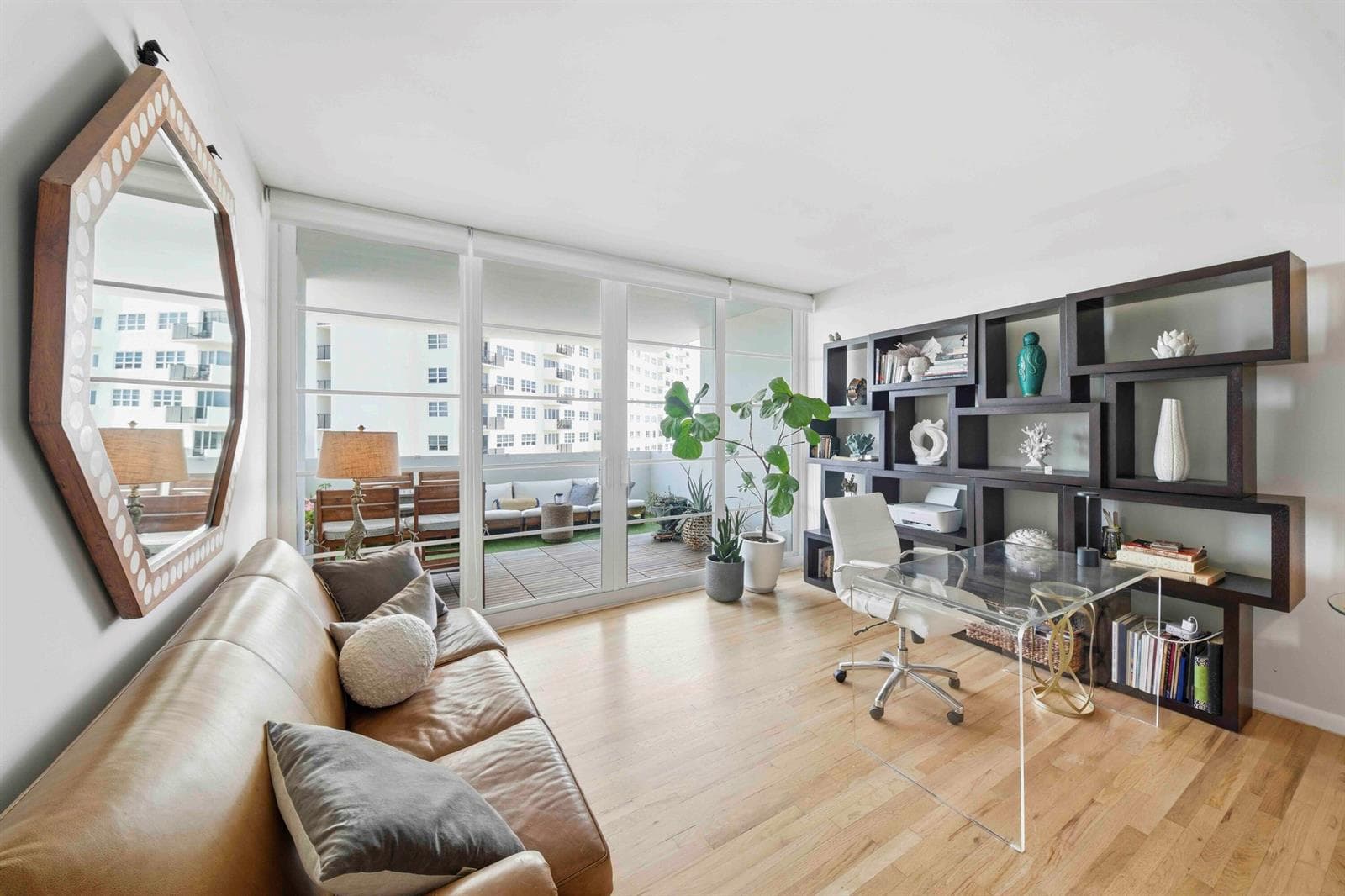 333 Sunset Drive #404 3