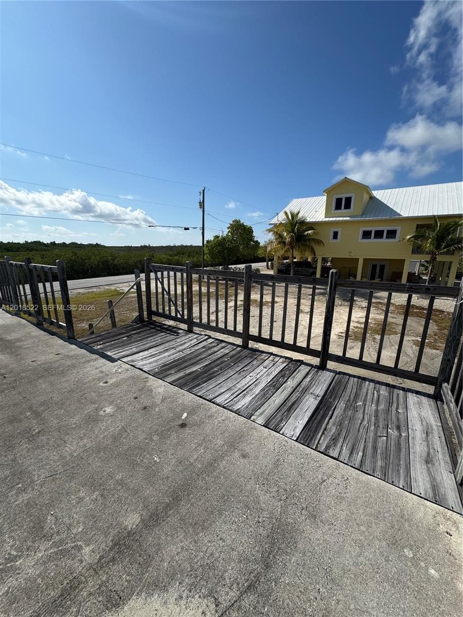 4276 Dorn Road 3