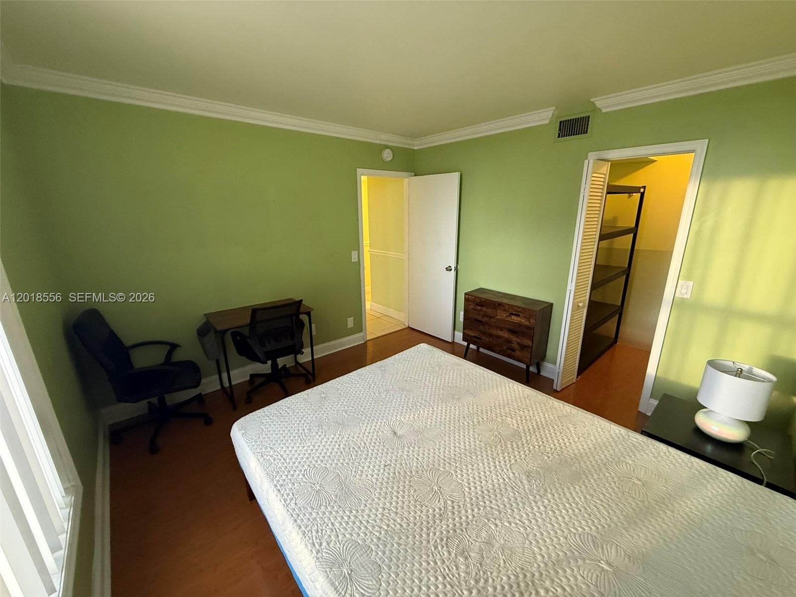 2020 NE 135th St 503 photo 18