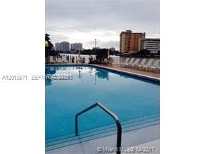 1833 S Ocean Dr 805 photo 2