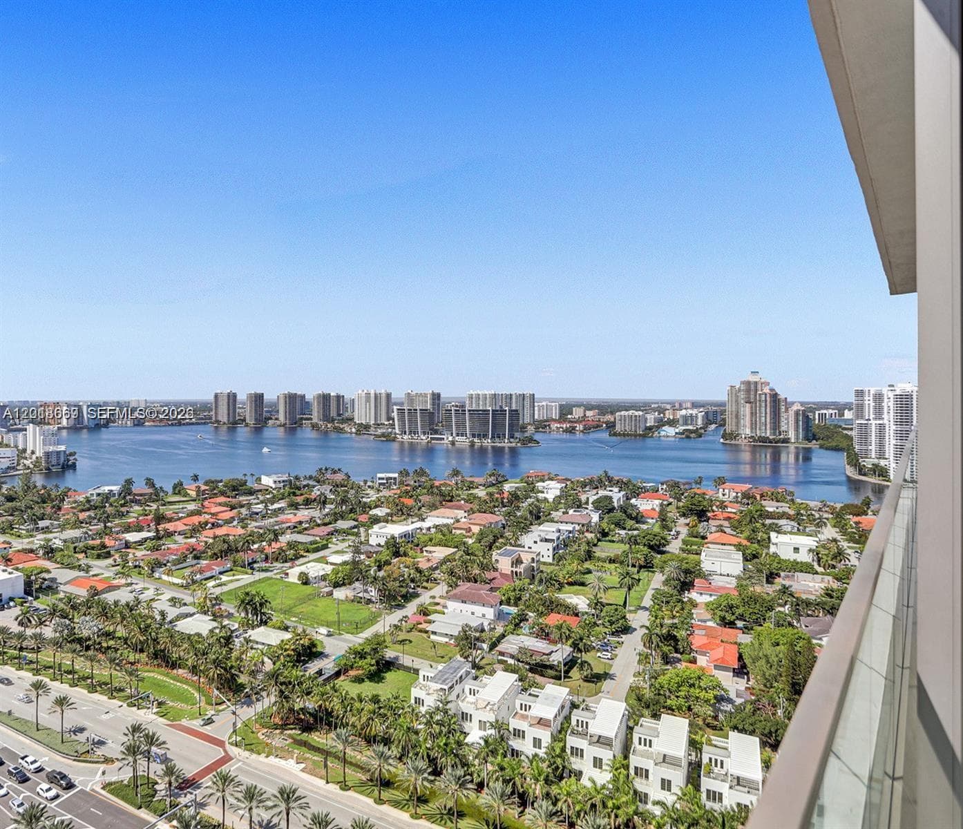 18975 Collins Ave 2204 photo 14