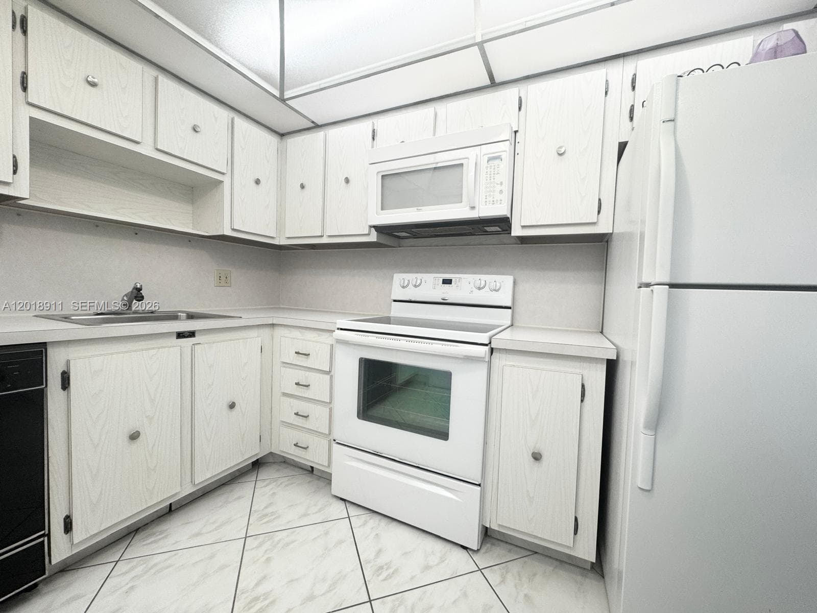 3800 S Ocean Dr 1114 (AVAILABLE NOW) photo 6