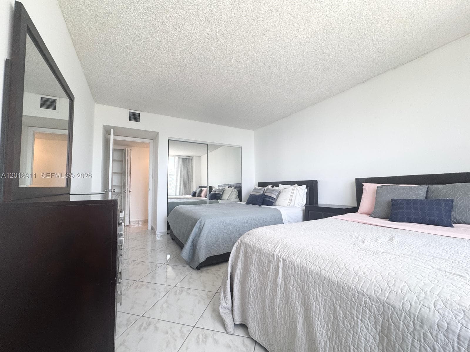 3800 S Ocean Dr 1114 (AVAILABLE NOW) photo 14