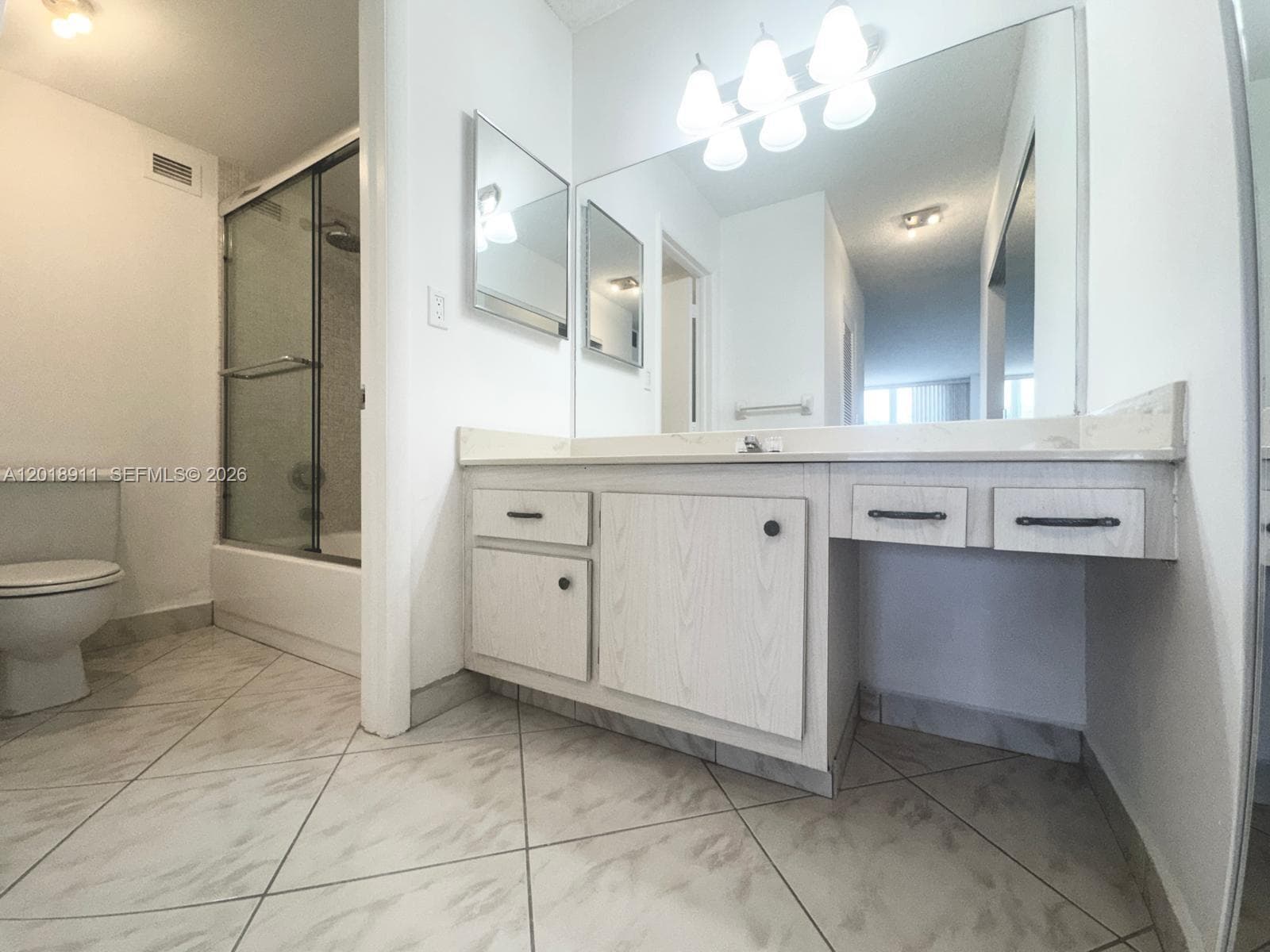 3800 S Ocean Dr 1114 (AVAILABLE NOW) photo 19