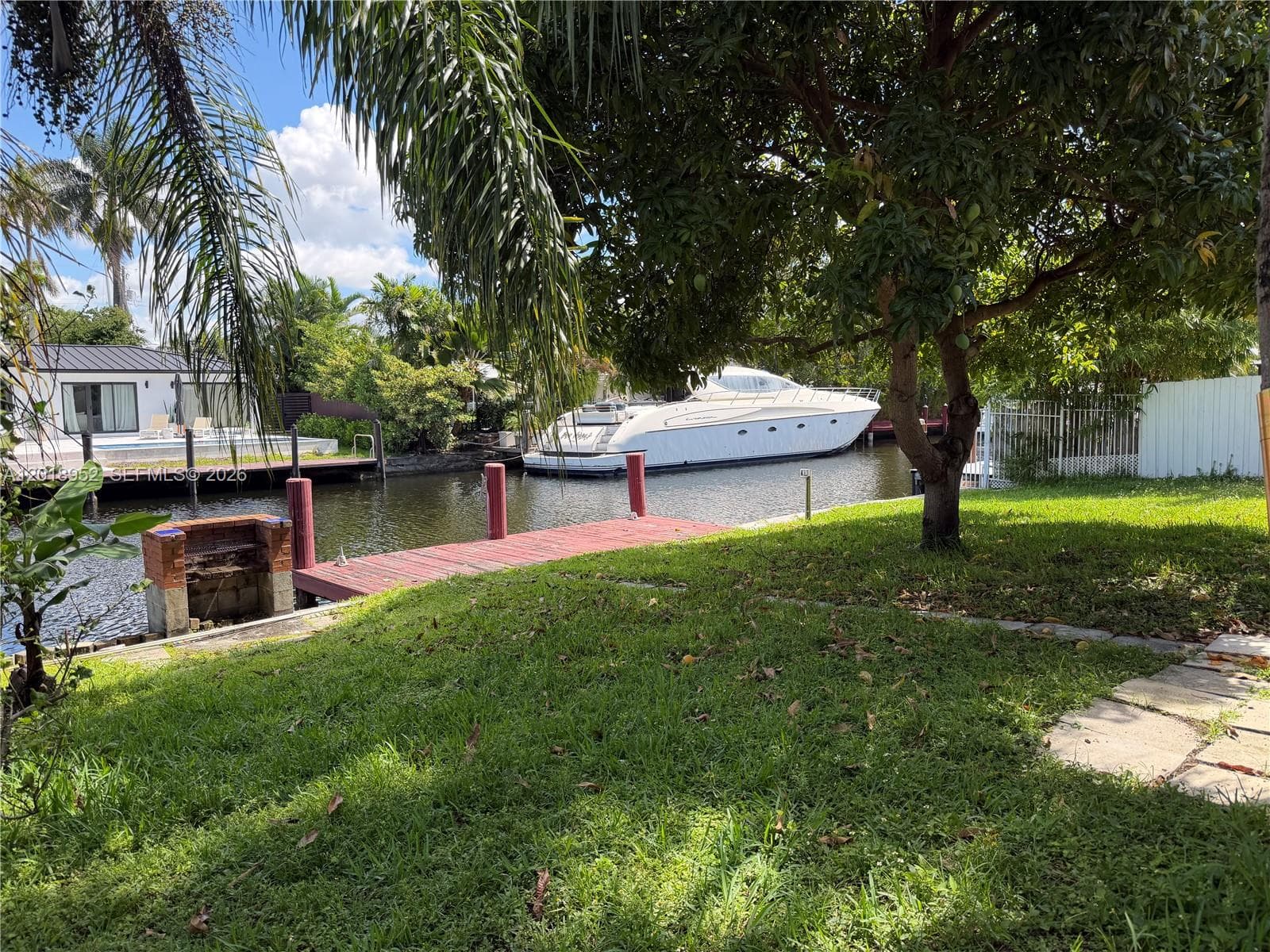 917 Mandarin Isle 2