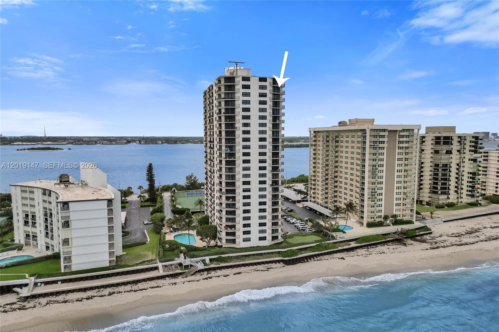 5420 Ocean Dr 1