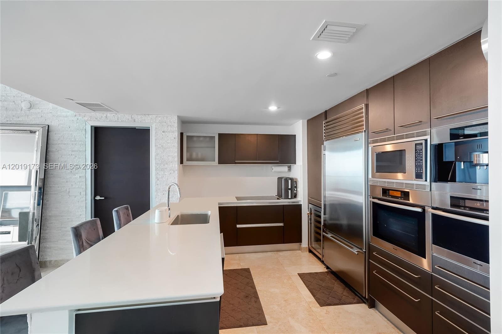 17001 Collins Ave 2805 photo 9