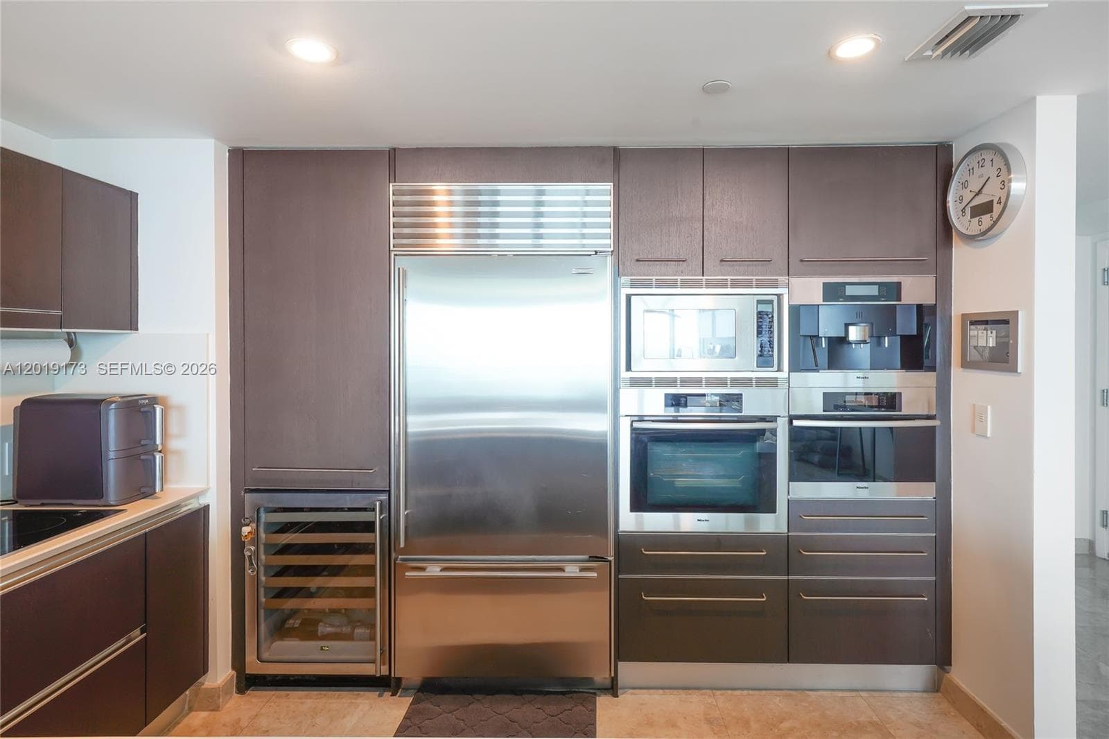 17001 Collins Ave 2805 photo 10