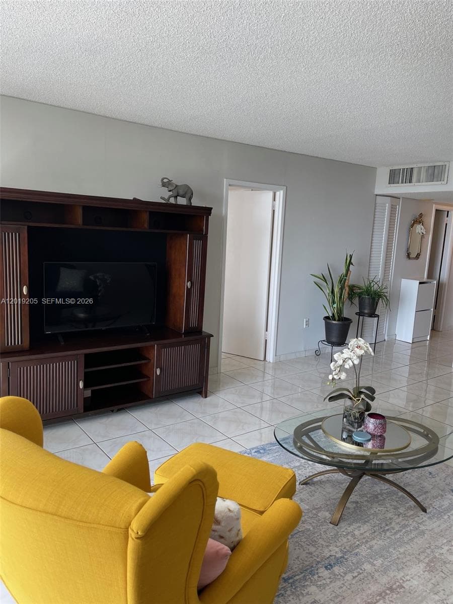 5701 Collins Ave 511 photo 10