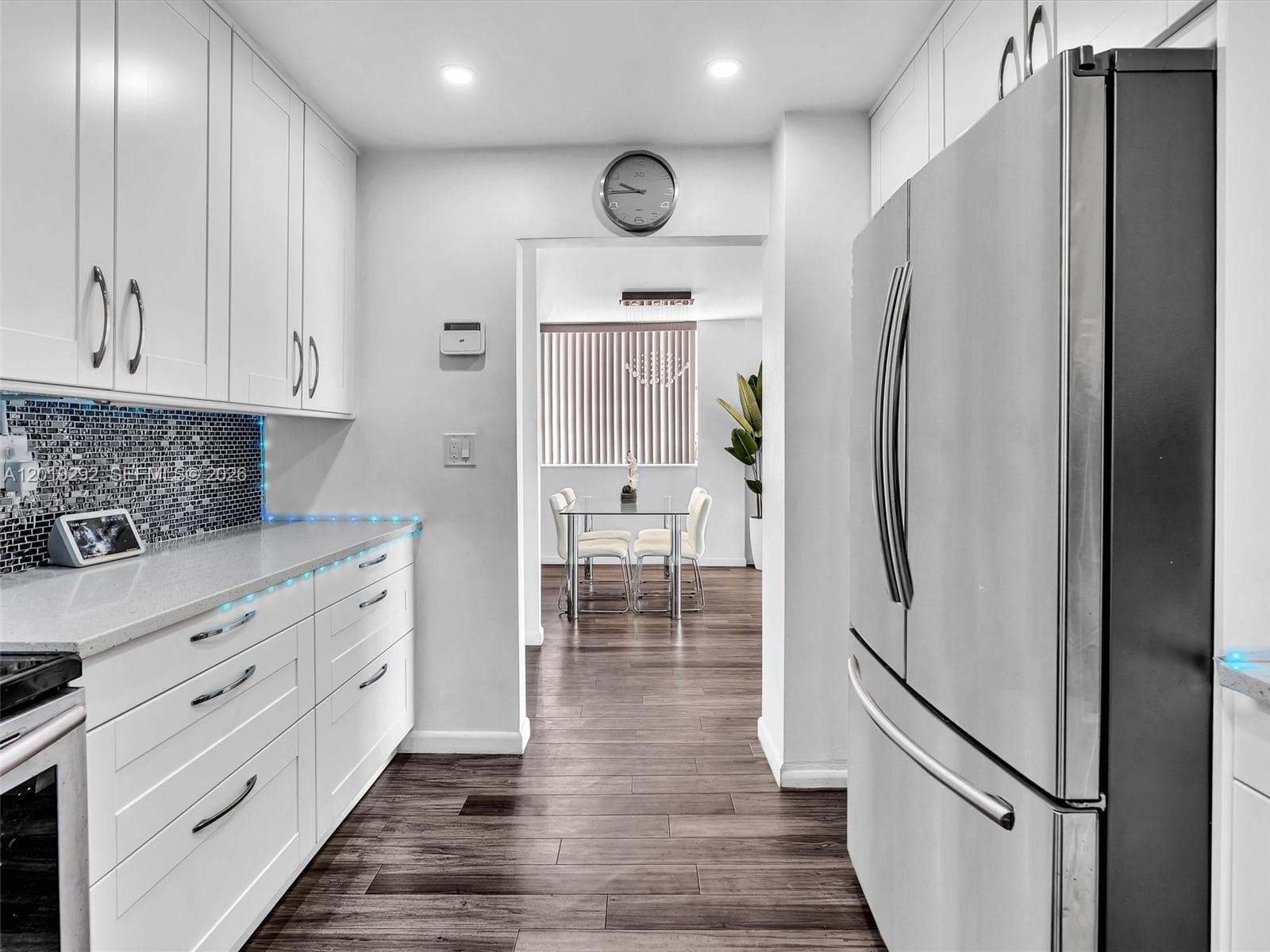 2450 NE 135th St 201 photo 14