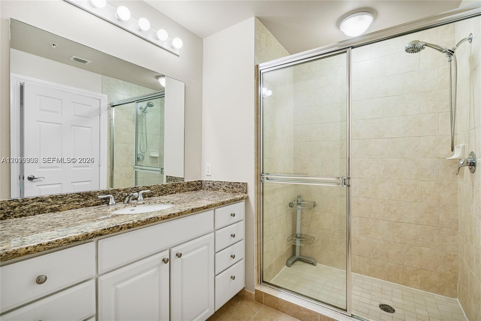 3001 NE 185th St 219 photo 15