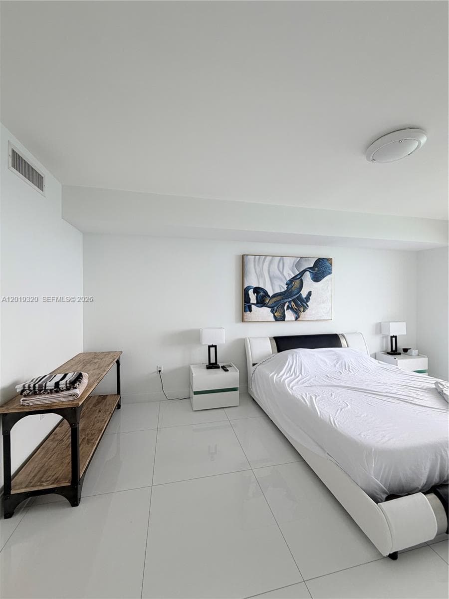 1800 S Ocean Dr 3002 photo 14