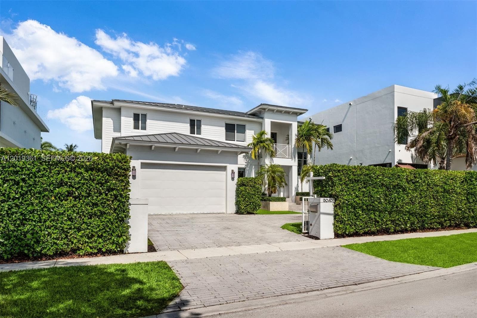 13040 Bayshore Dr 5