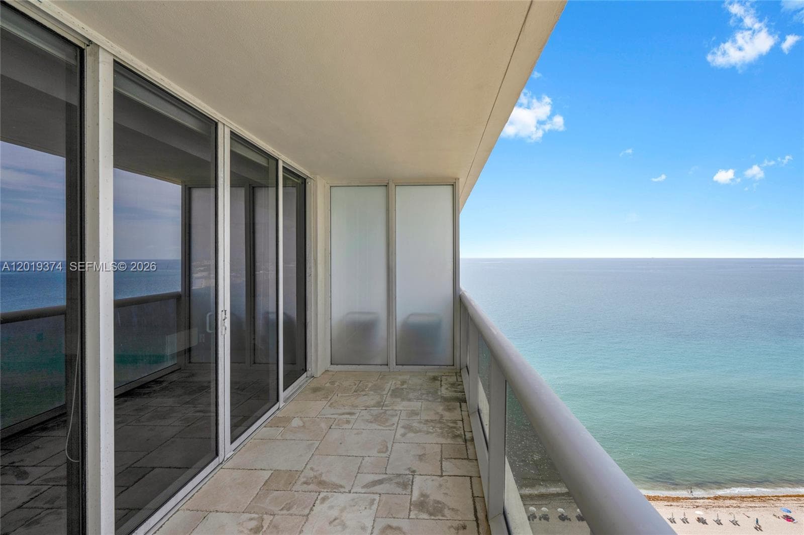 1830 Ocean Dr 2705 photo 20