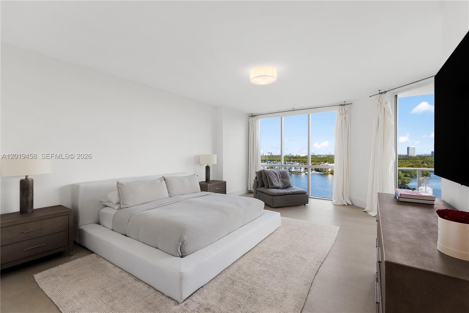 17111 Biscayne Blvd 1406 photo 13