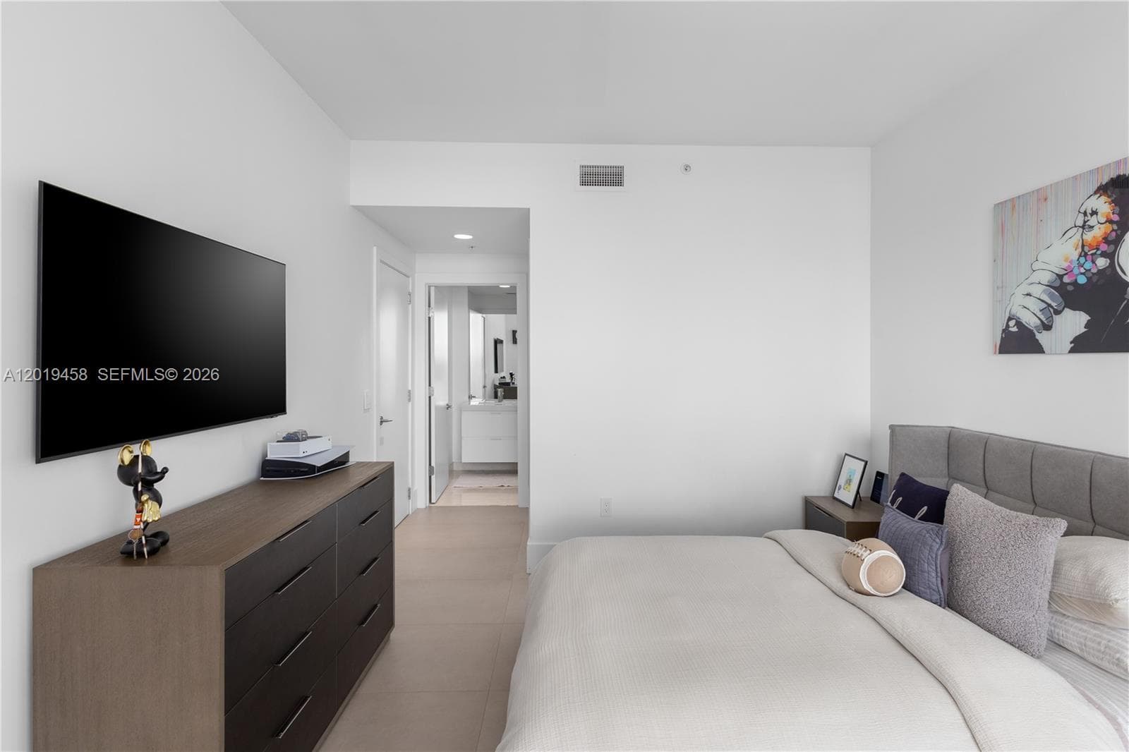 17111 Biscayne Blvd 1406 photo 24