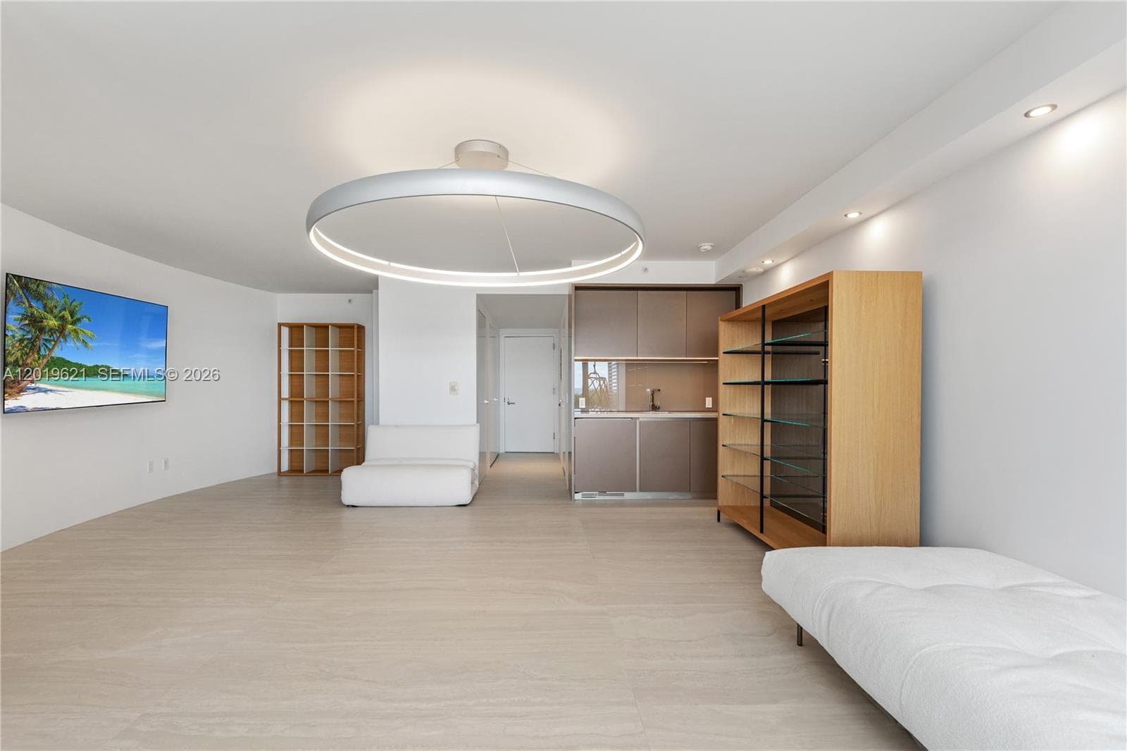 18975 Collins Ave C-1 photo 24