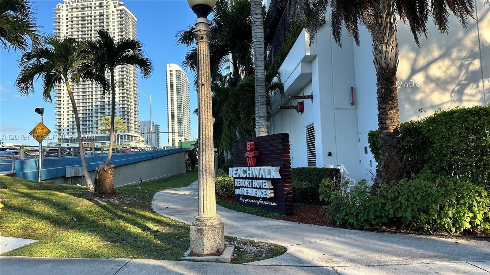 2602 E Hallandale Beach Blvd R703 photo 2