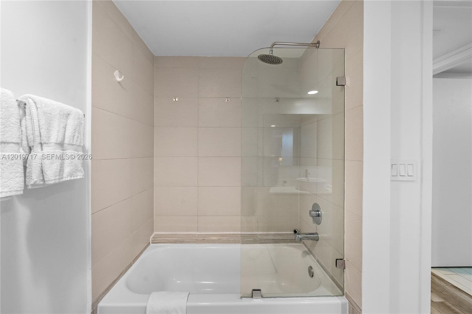 2602 E Hallandale Beach Blvd R703 photo 25