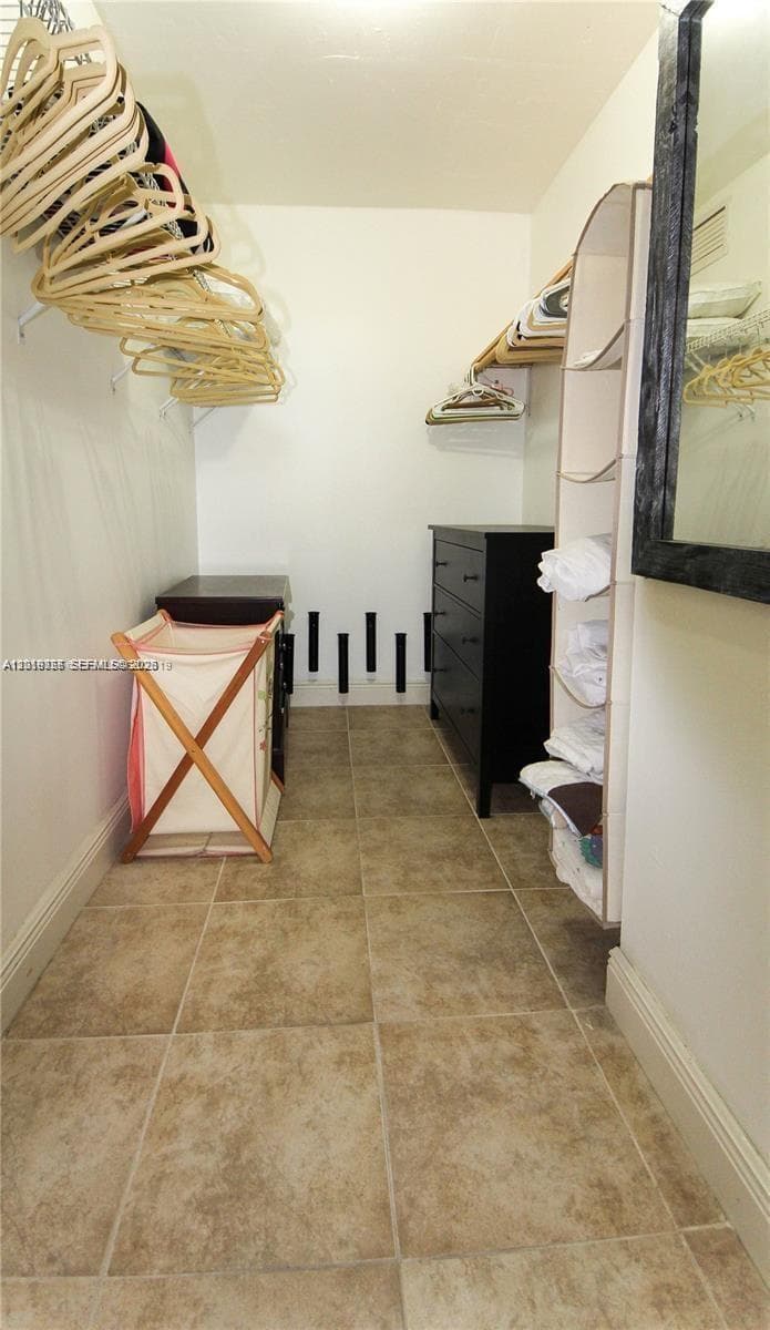 2350 NE 135th St 507 photo 15