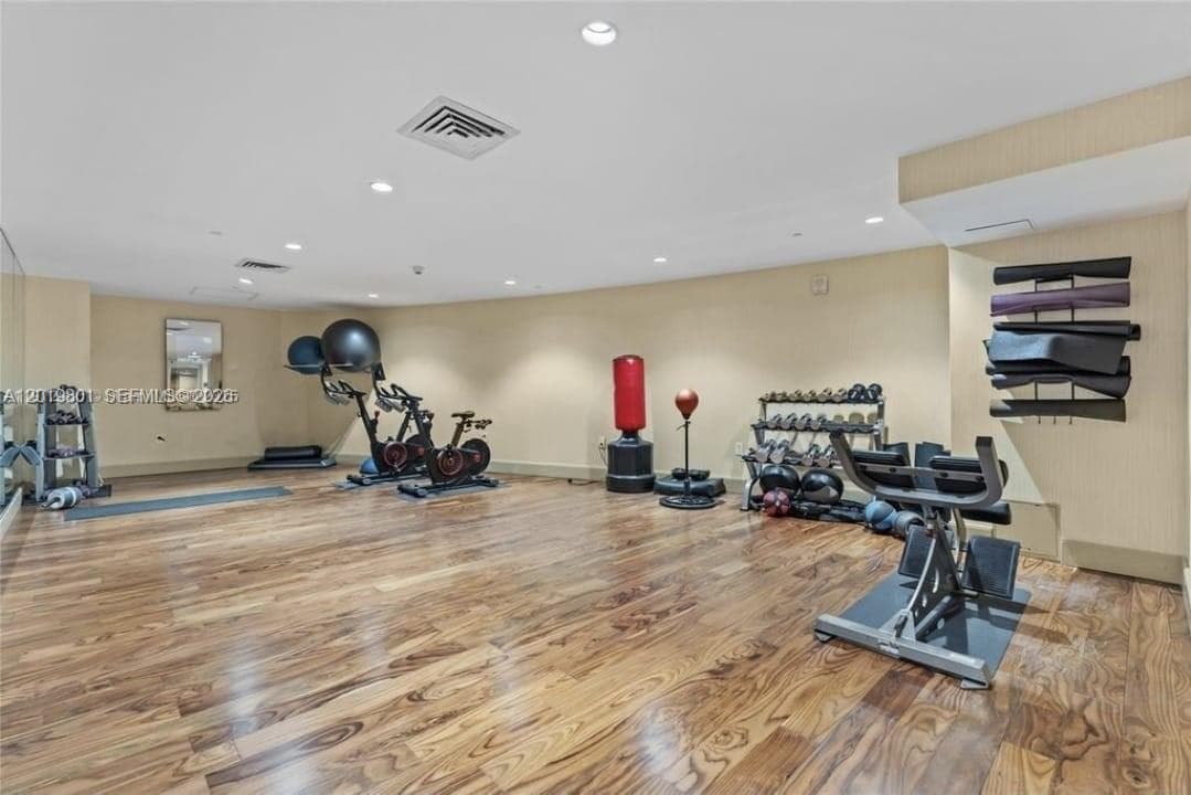 50 Biscayne Blvd 4106 photo 13