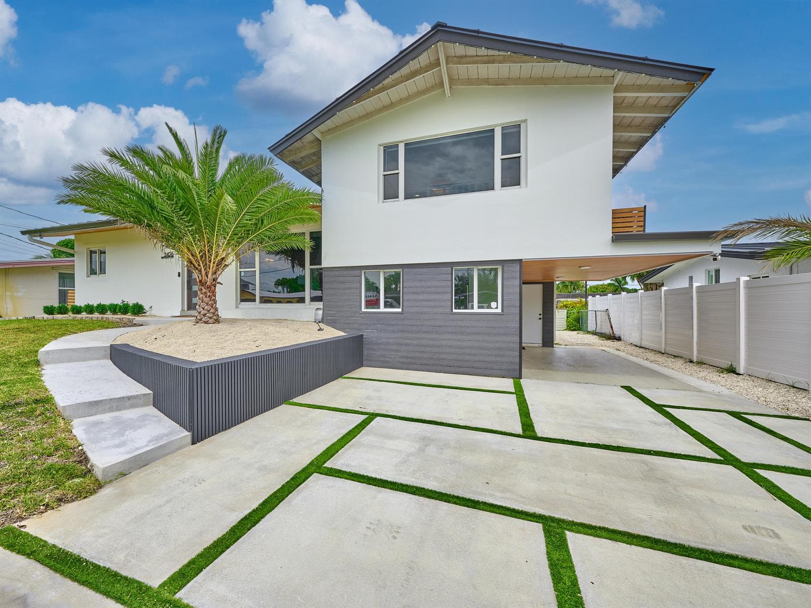 2426 Key Largo Lane 3