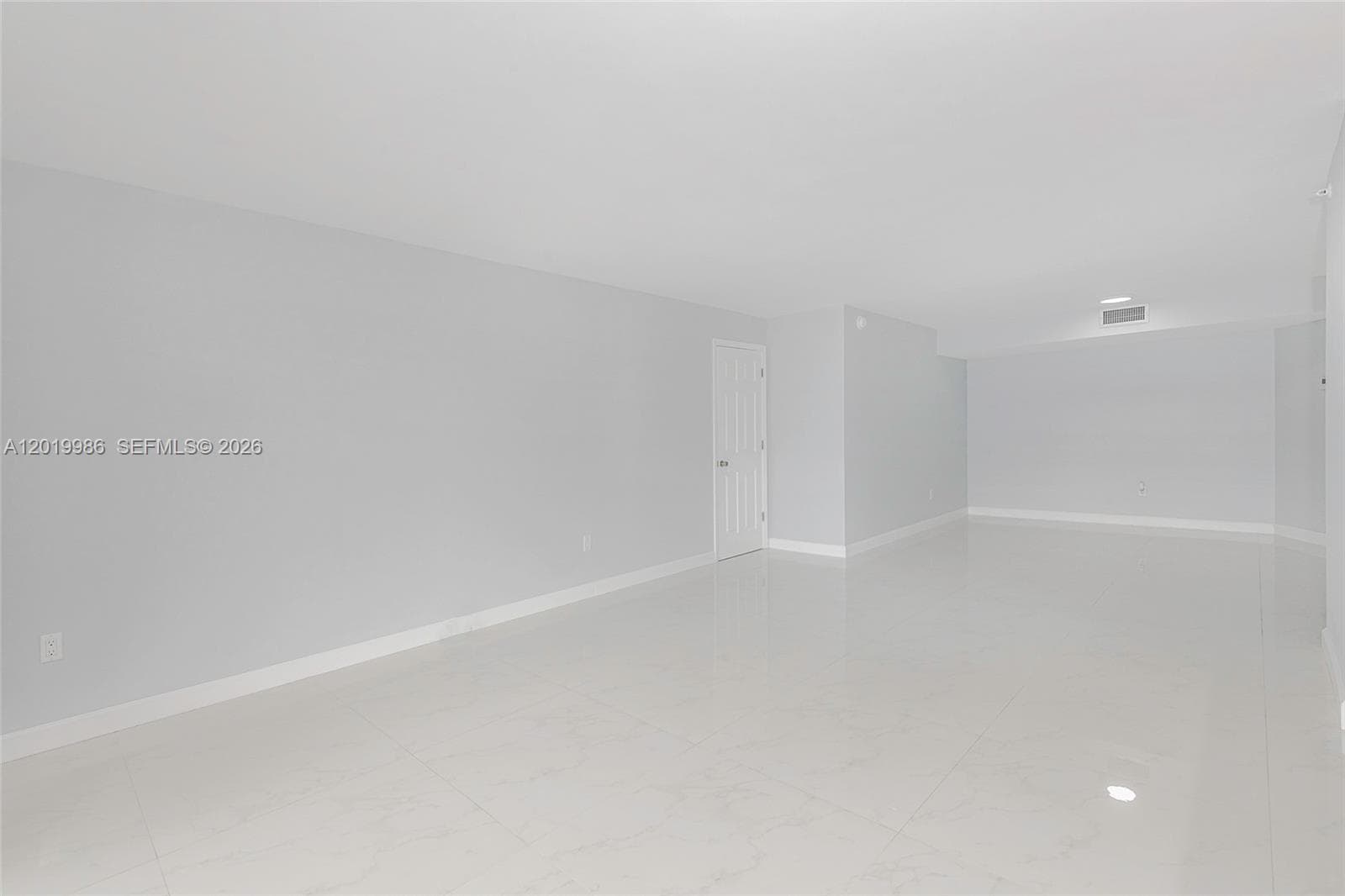 1201 S Ocean Dr 610N photo 11