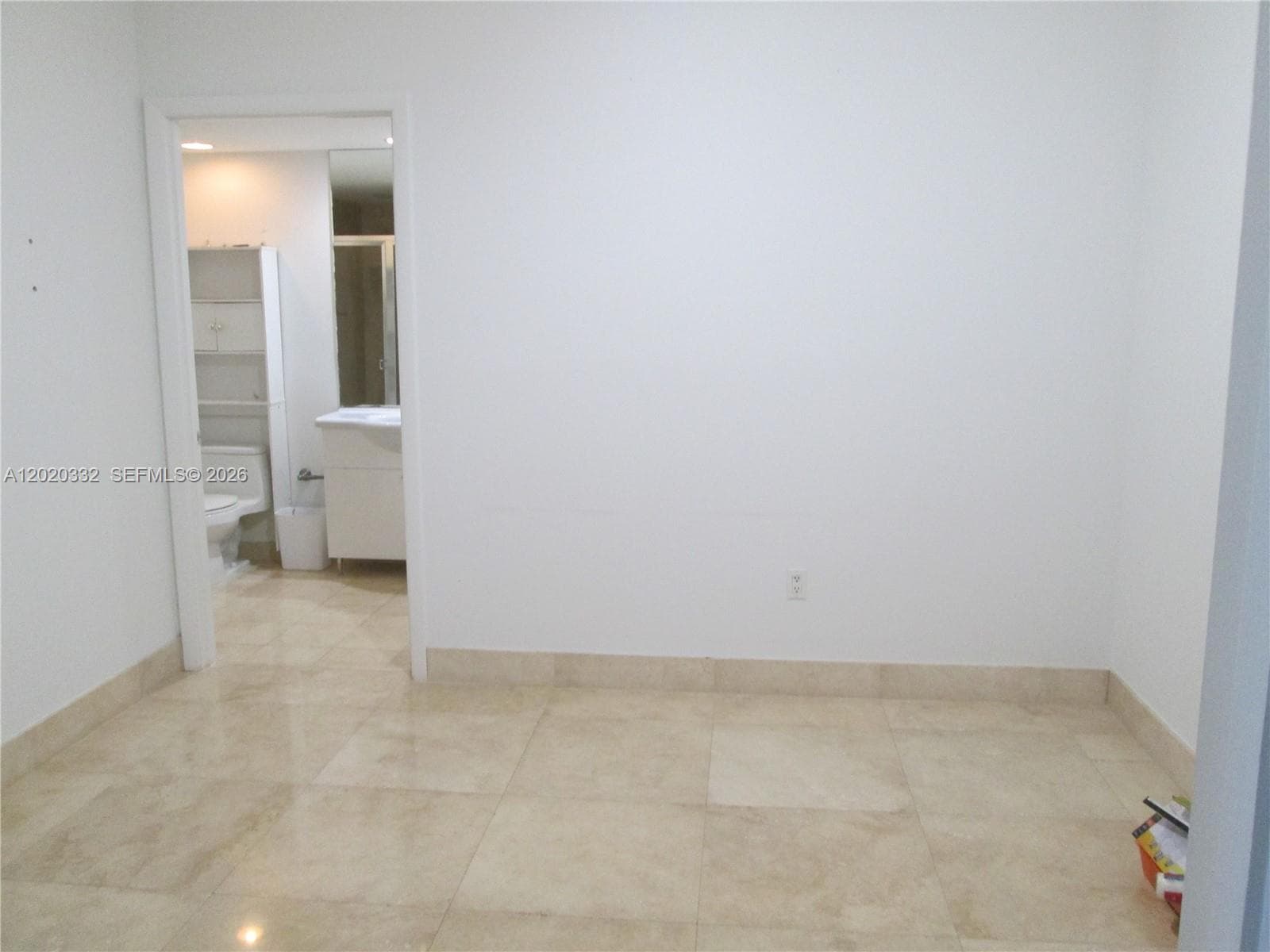 1800 S Ocean Dr 2301 photo 9