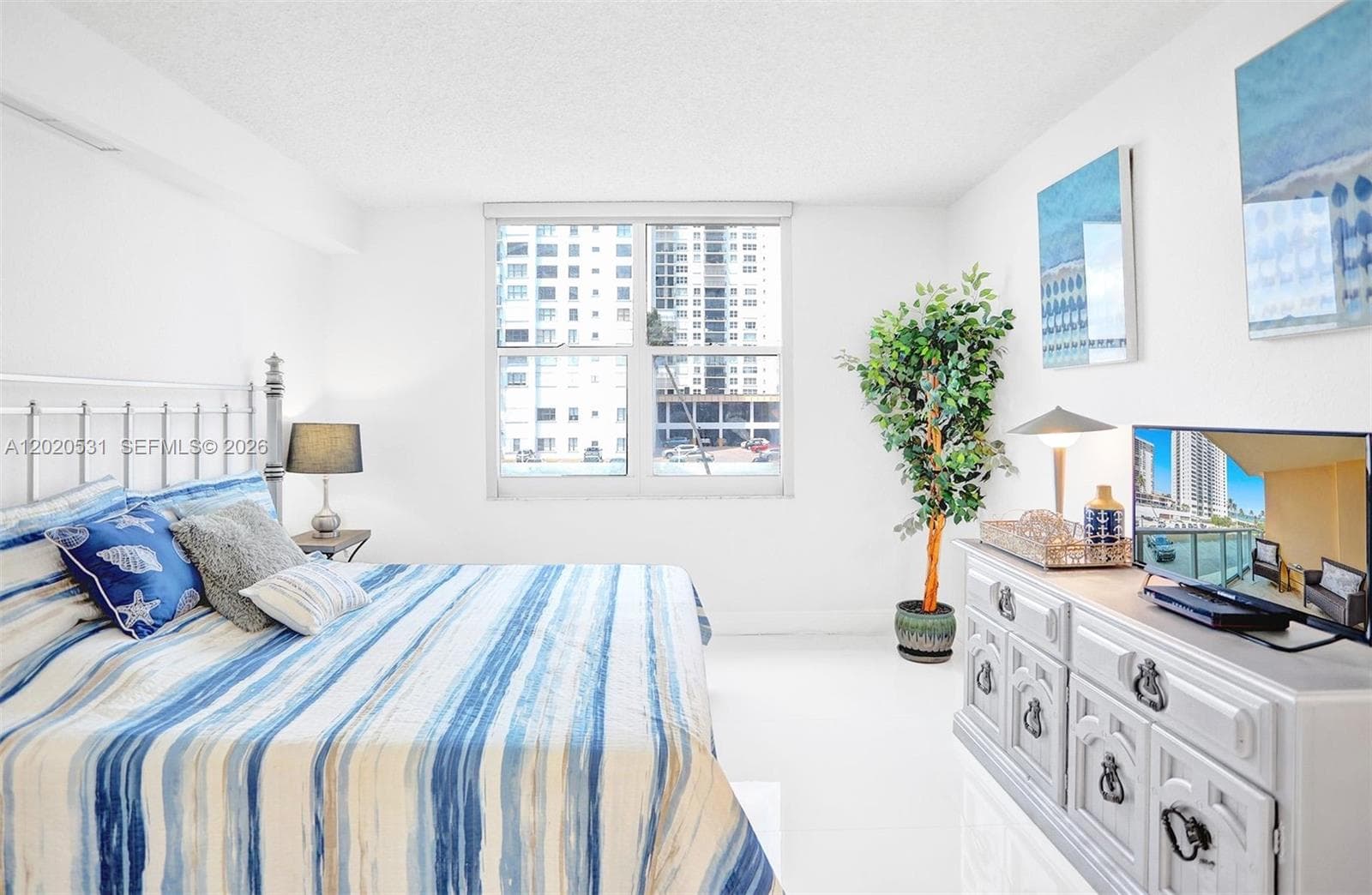 2501 S Ocean Dr 339 (Available Oct 19) photo 2