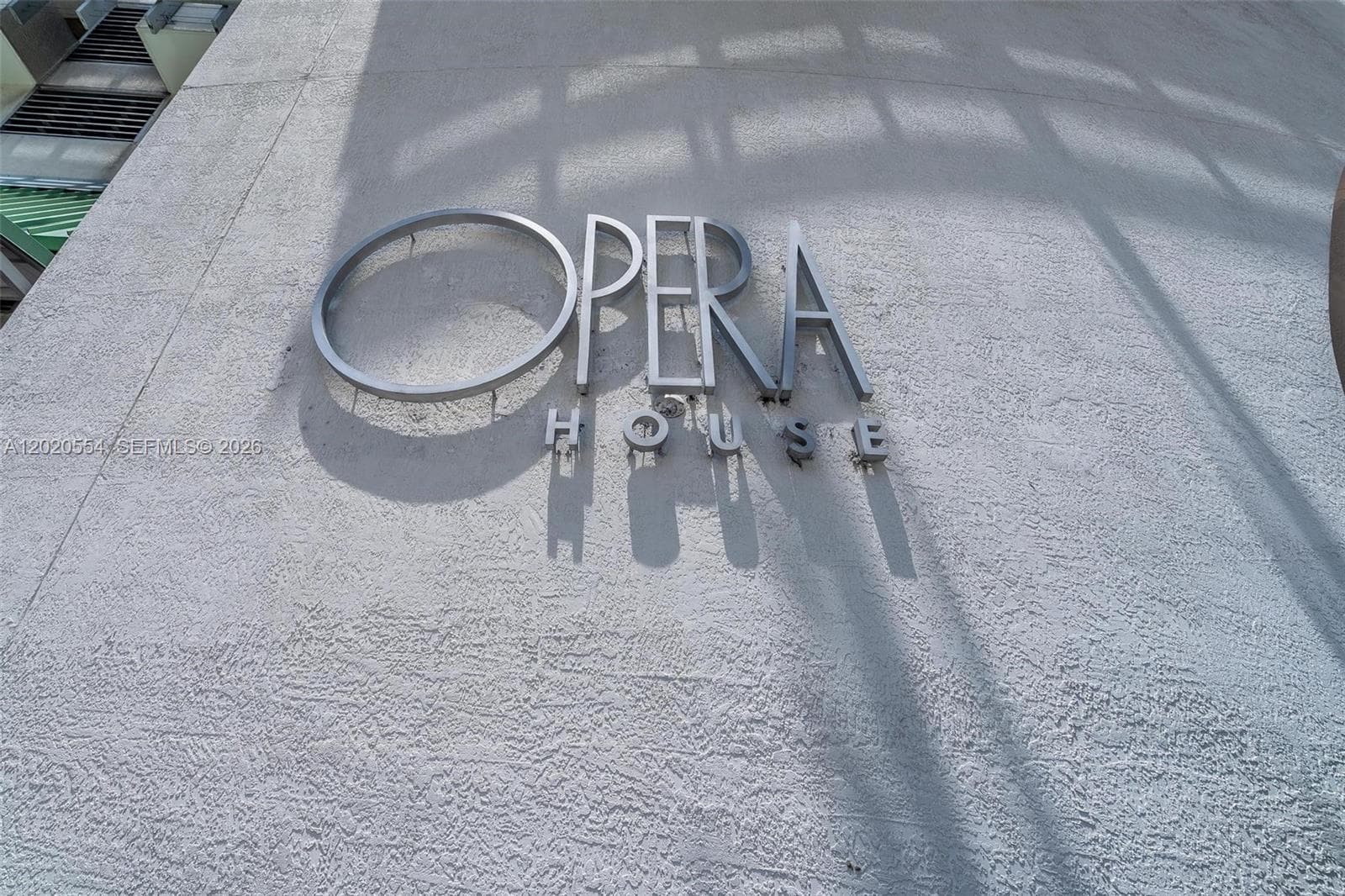 1750 N Bayshore Dr 4901 photo 18