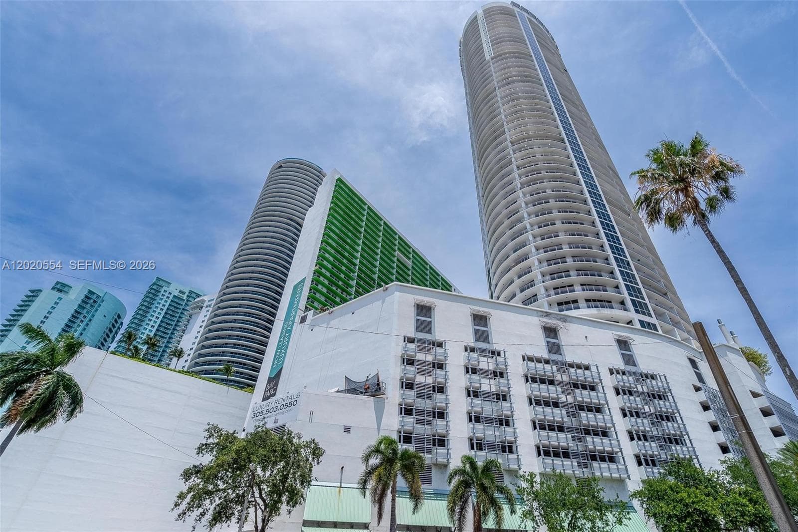 1750 N Bayshore Dr 4901 photo 19