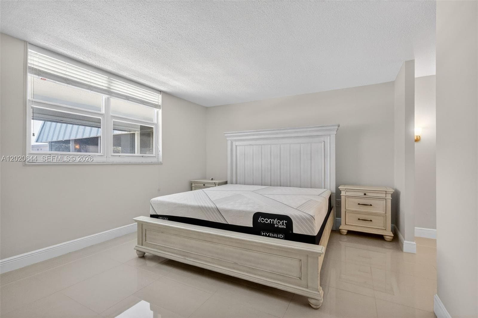 3550 NE 169th St 407 photo 17