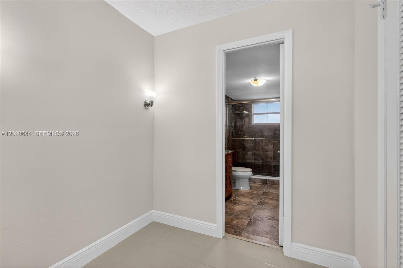 3550 NE 169th St 407 photo 19
