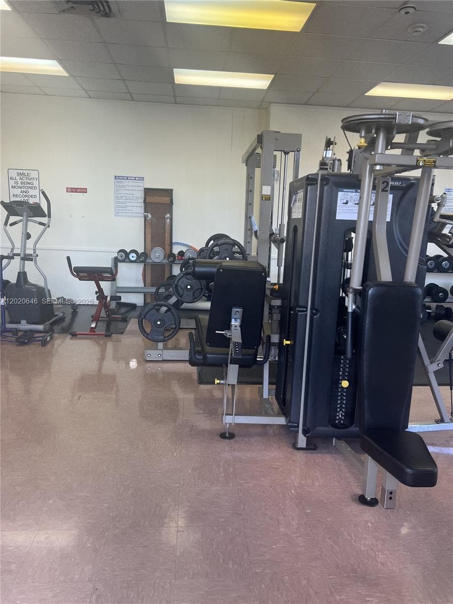 1817 S Ocean Dr 718 photo 17