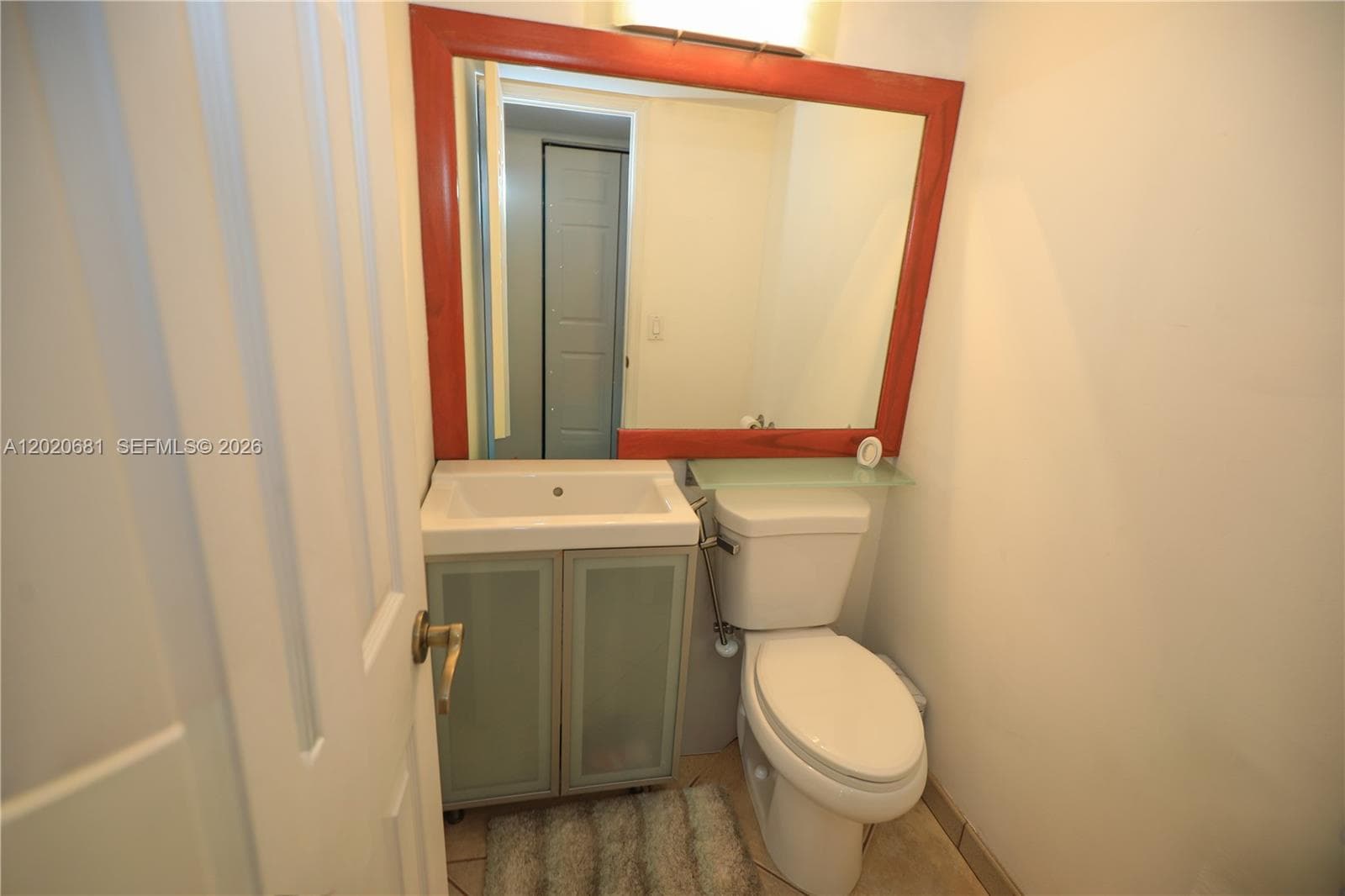 600 NE 36th St 710 photo 15