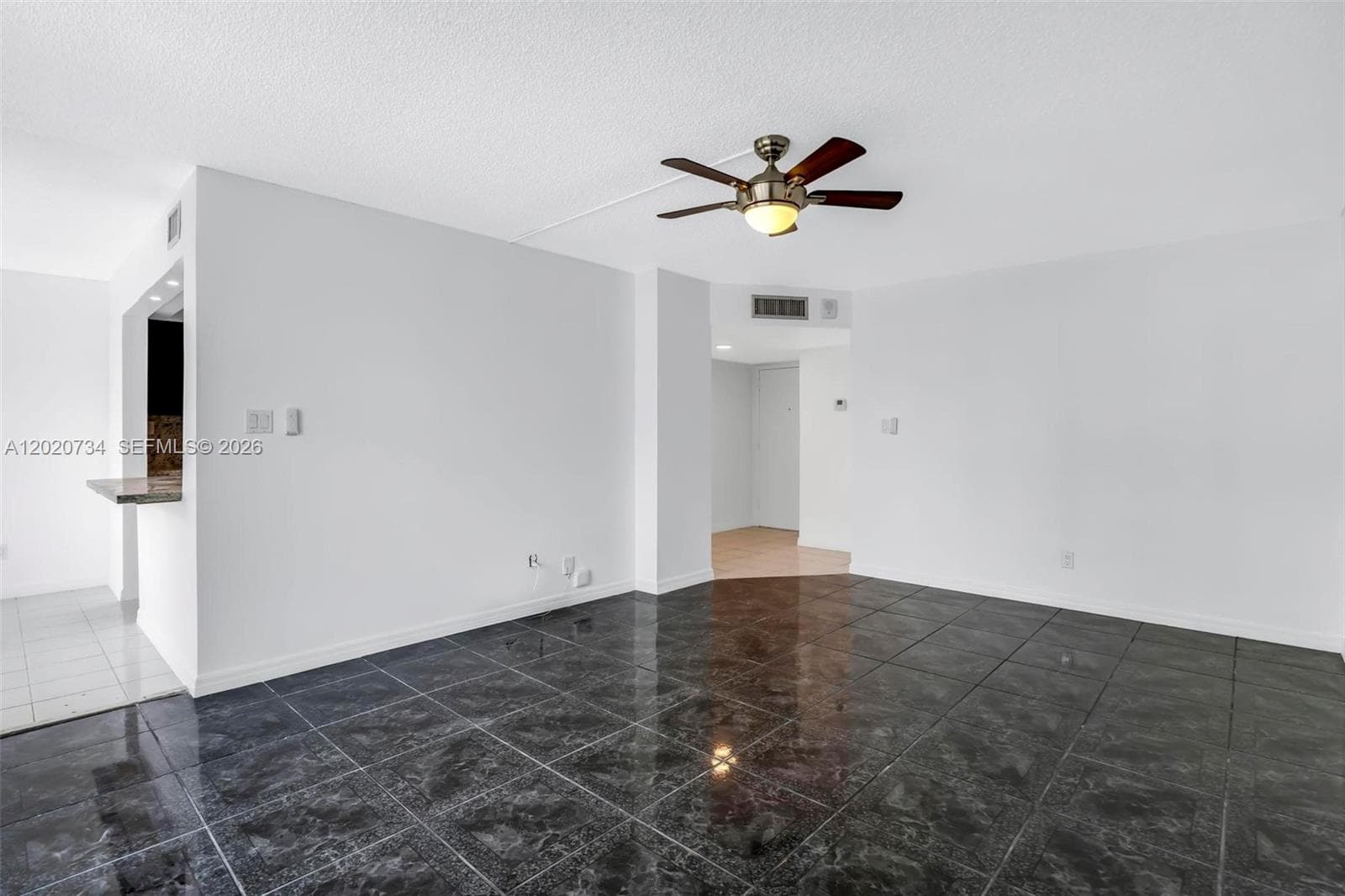 16558 NE 26th Ave 3H photo 17