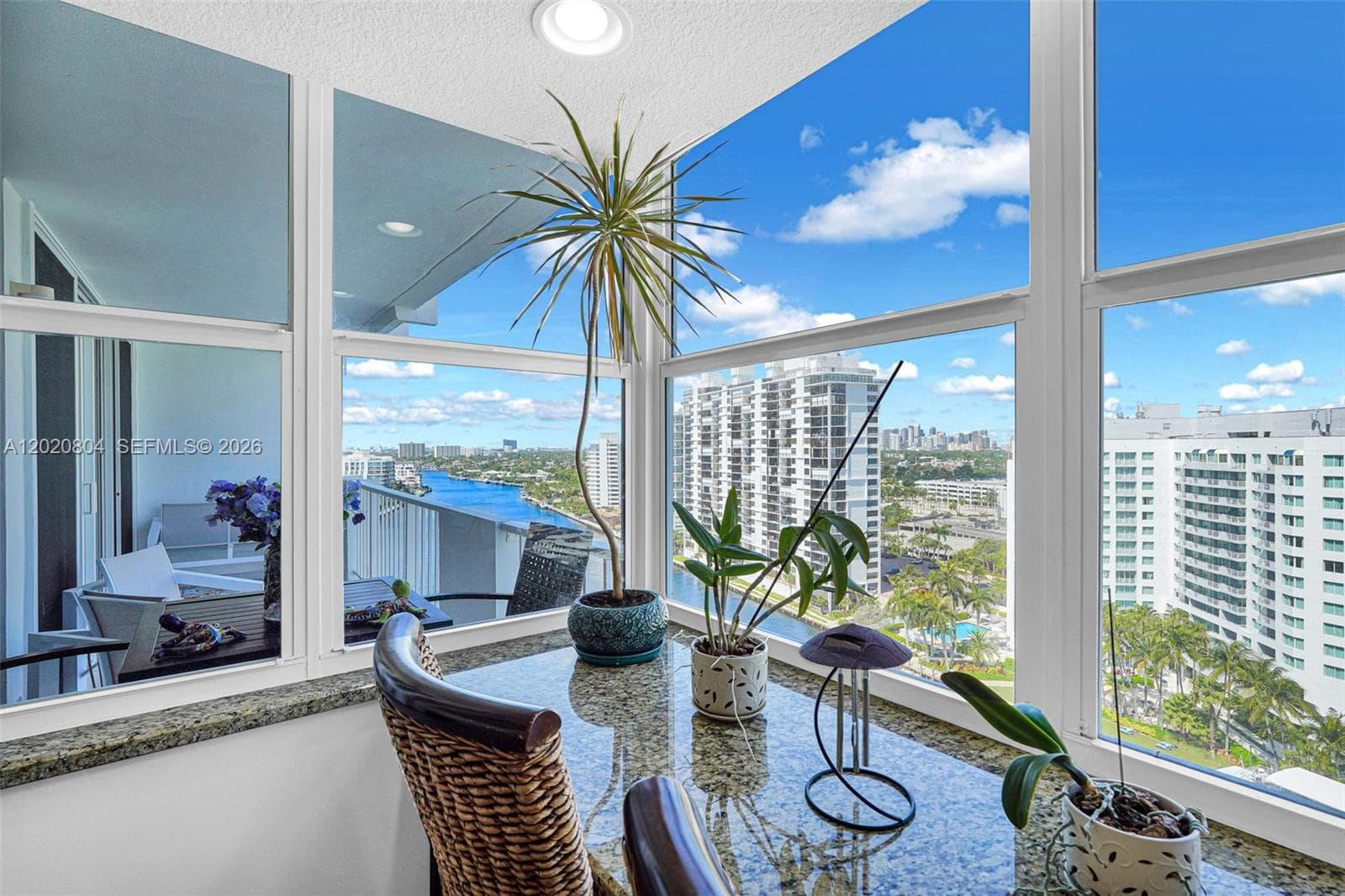 2800 E Sunrise Blvd 17E photo 1