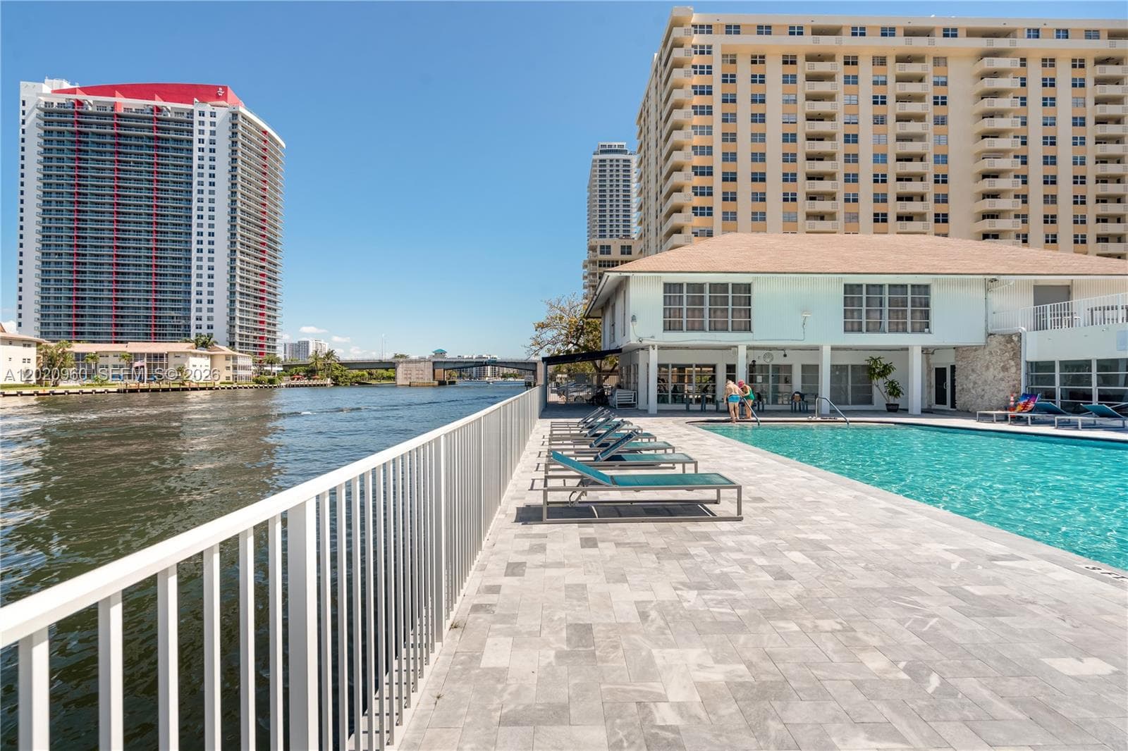 1849 S Ocean Dr 305 photo 24