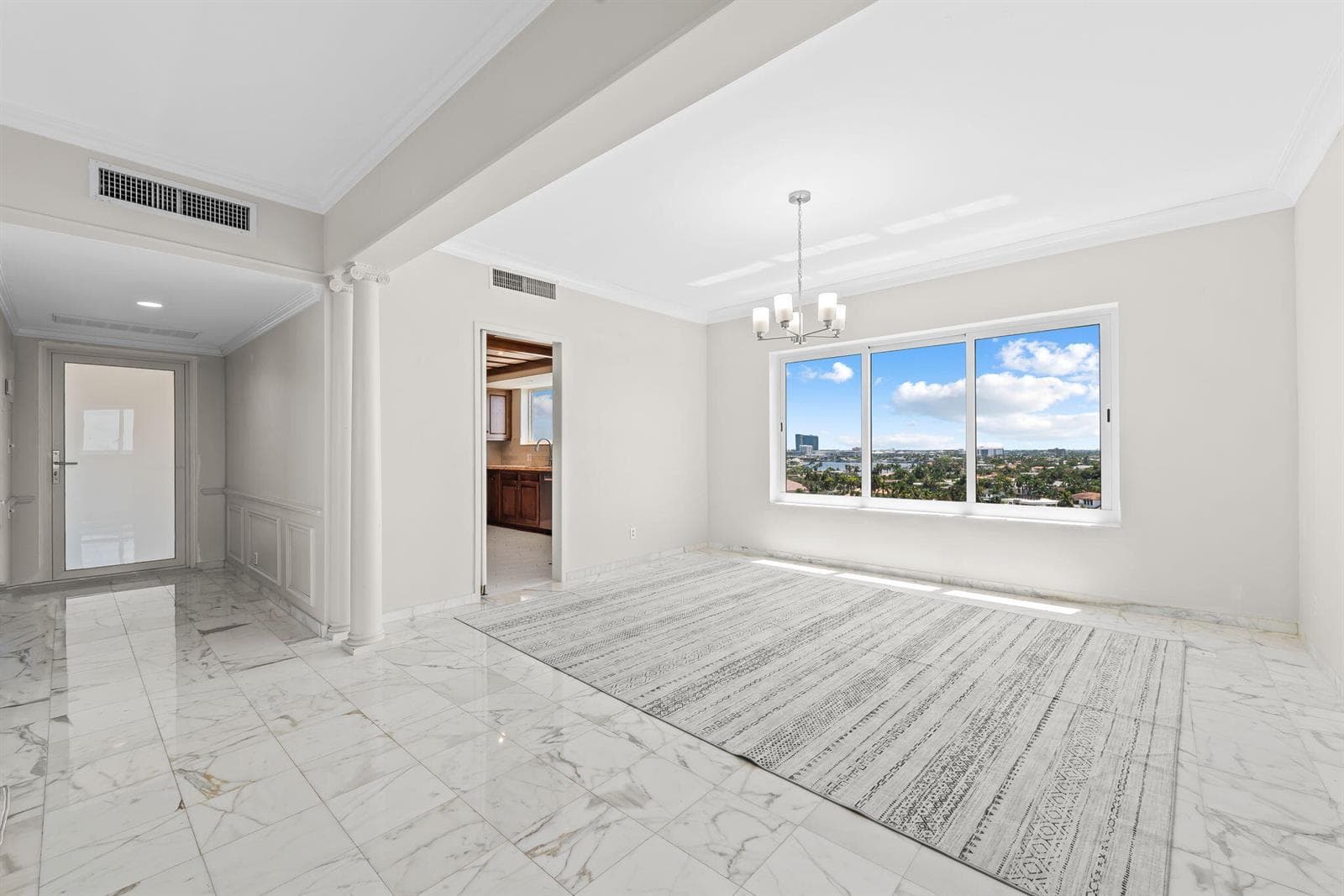 333 Sunset Drive #Apt 1008 5