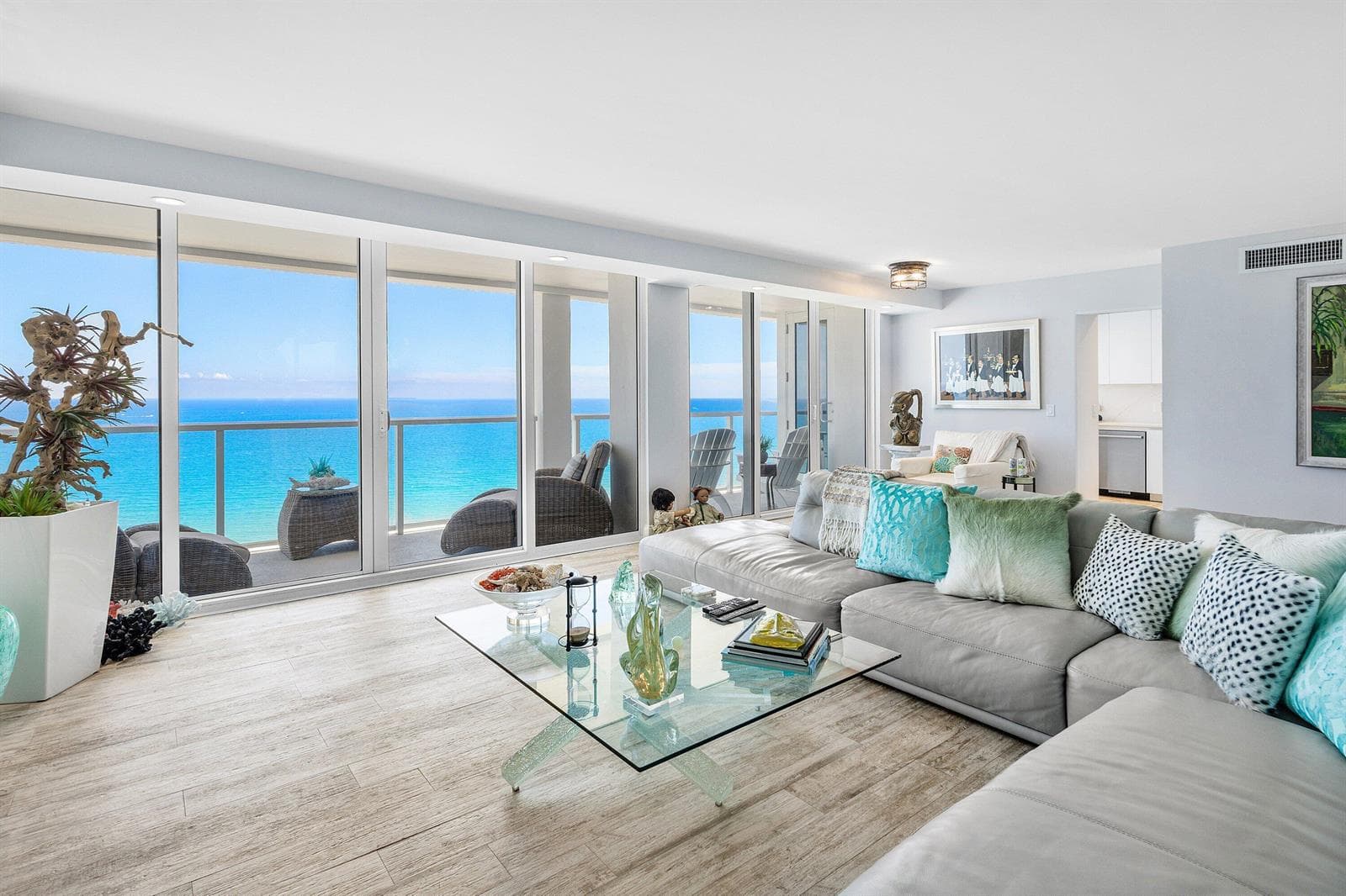 2800 S Ocean Boulevard 17l photo 1