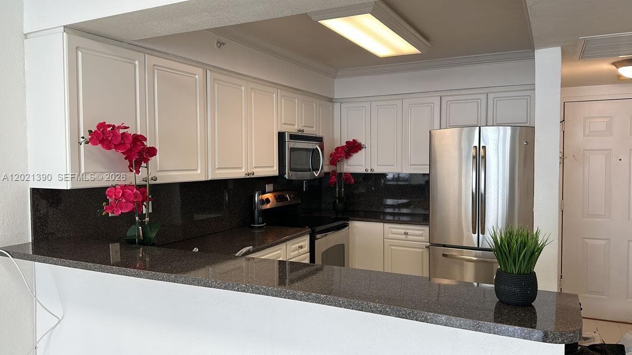 2501 S Ocean Dr 1603 photo 6