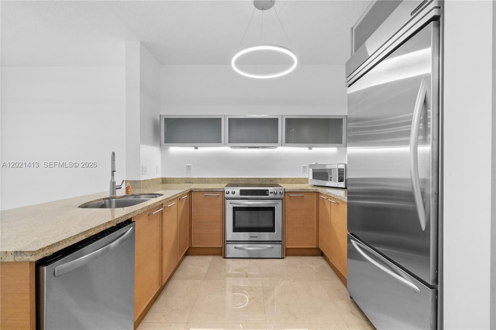 16275 Collins Ave 1703 photo 8