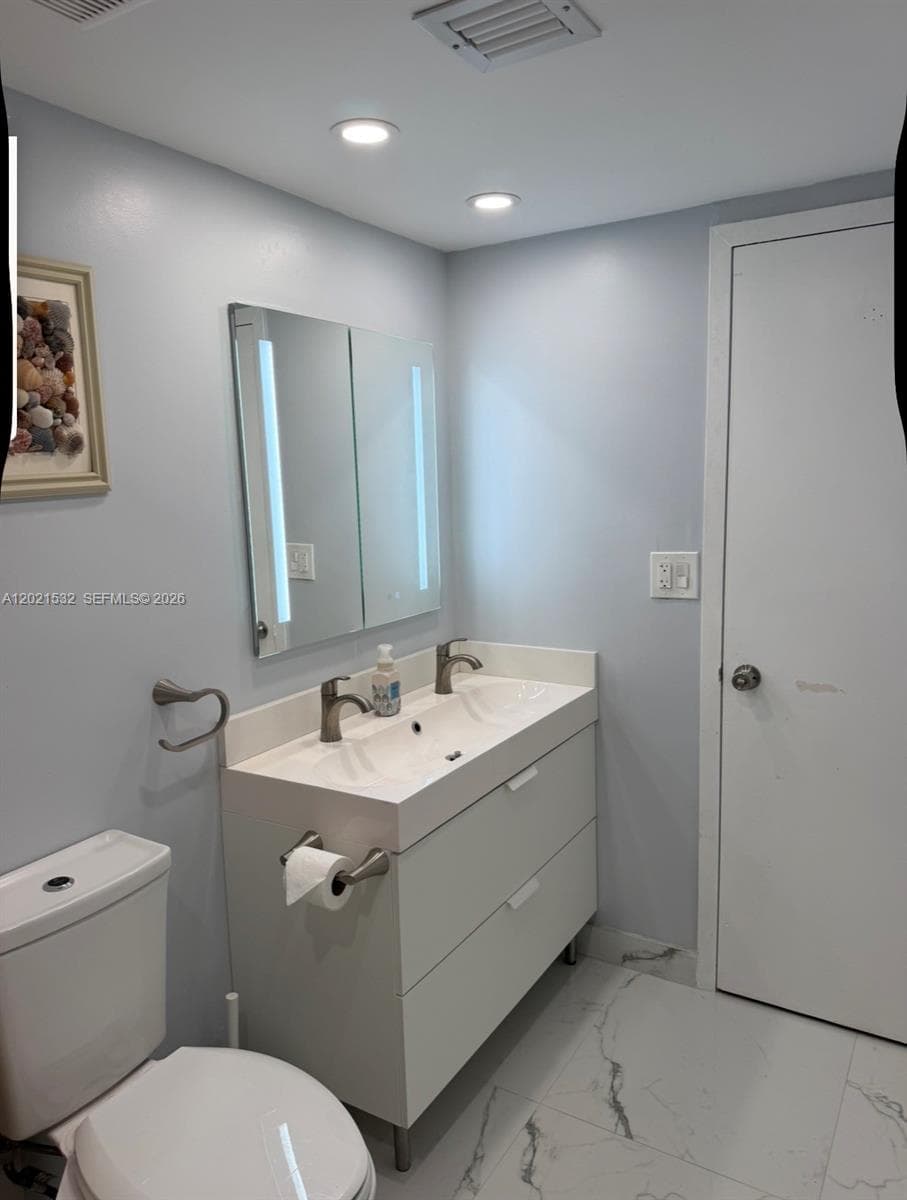 3140 S Ocean Dr 1003 photo 6