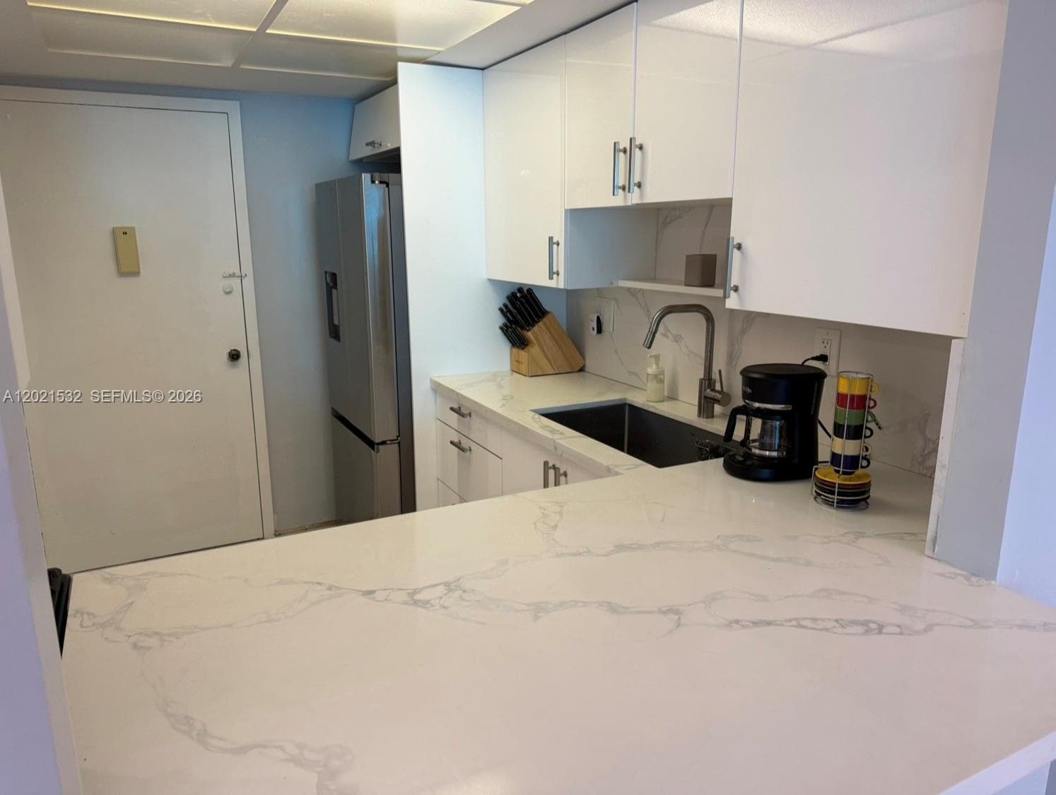 3140 S Ocean Dr 1003 photo 9